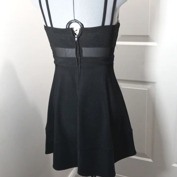 Honey and Rose Sz S Black Criss-Cross Front, Mesh Center, Midi - Picture 7 of 8